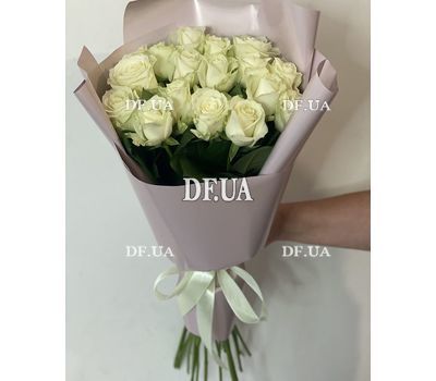 Bouquet of white roses 2