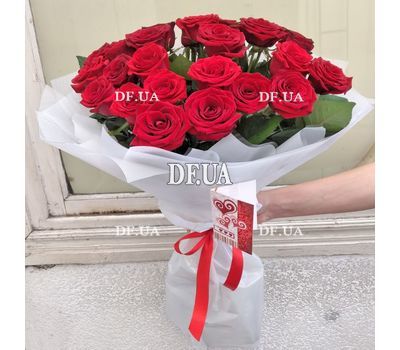 Bouquet of 25 red roses with ribbon 7