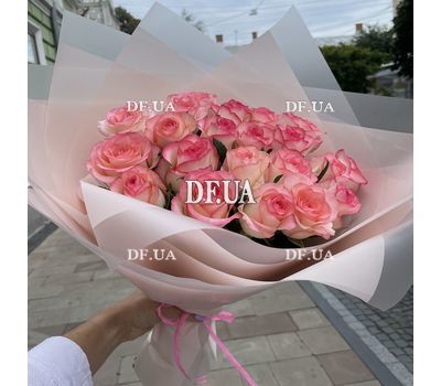Gift bouquet of roses 5