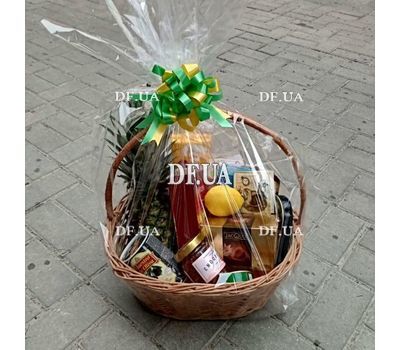 Festive food basket 4