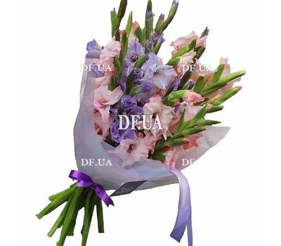 Bouquet of 11 purple and pink gladioli