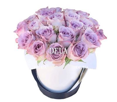 Коробка из 25 сиреневых роз