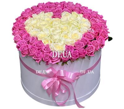 Heart of pink and white roses