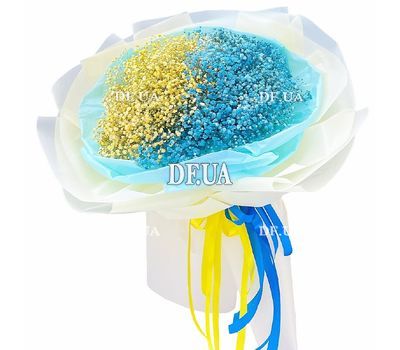 Yellow-blue flowers in a bouquet
